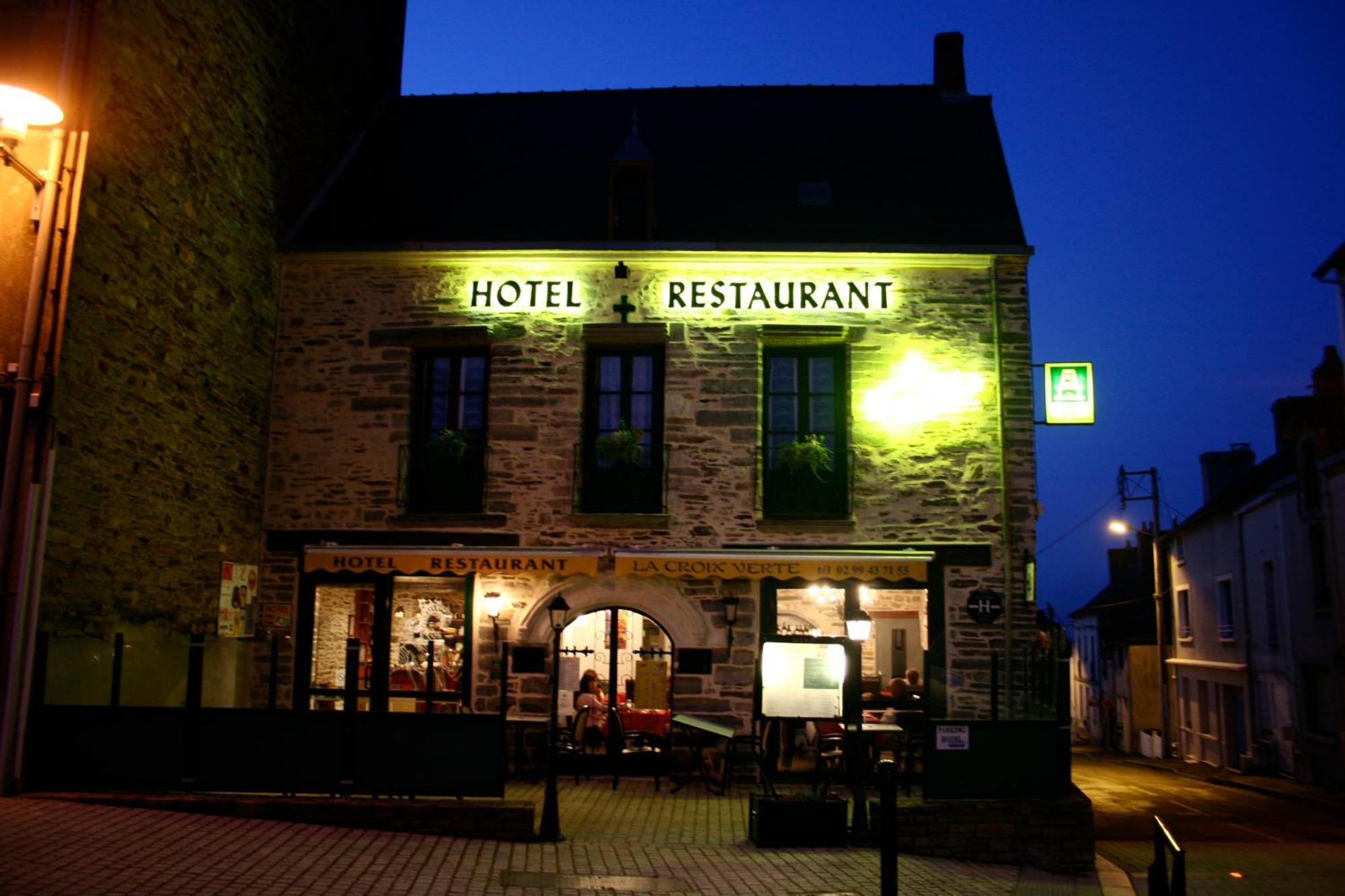 La Croix Verte - Le Relais Des Moulins Bain-de-Bretagne Buitenkant foto